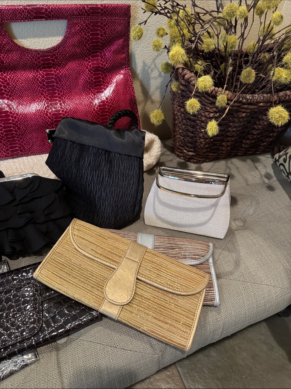 13 Purses - Picture 5 of 5